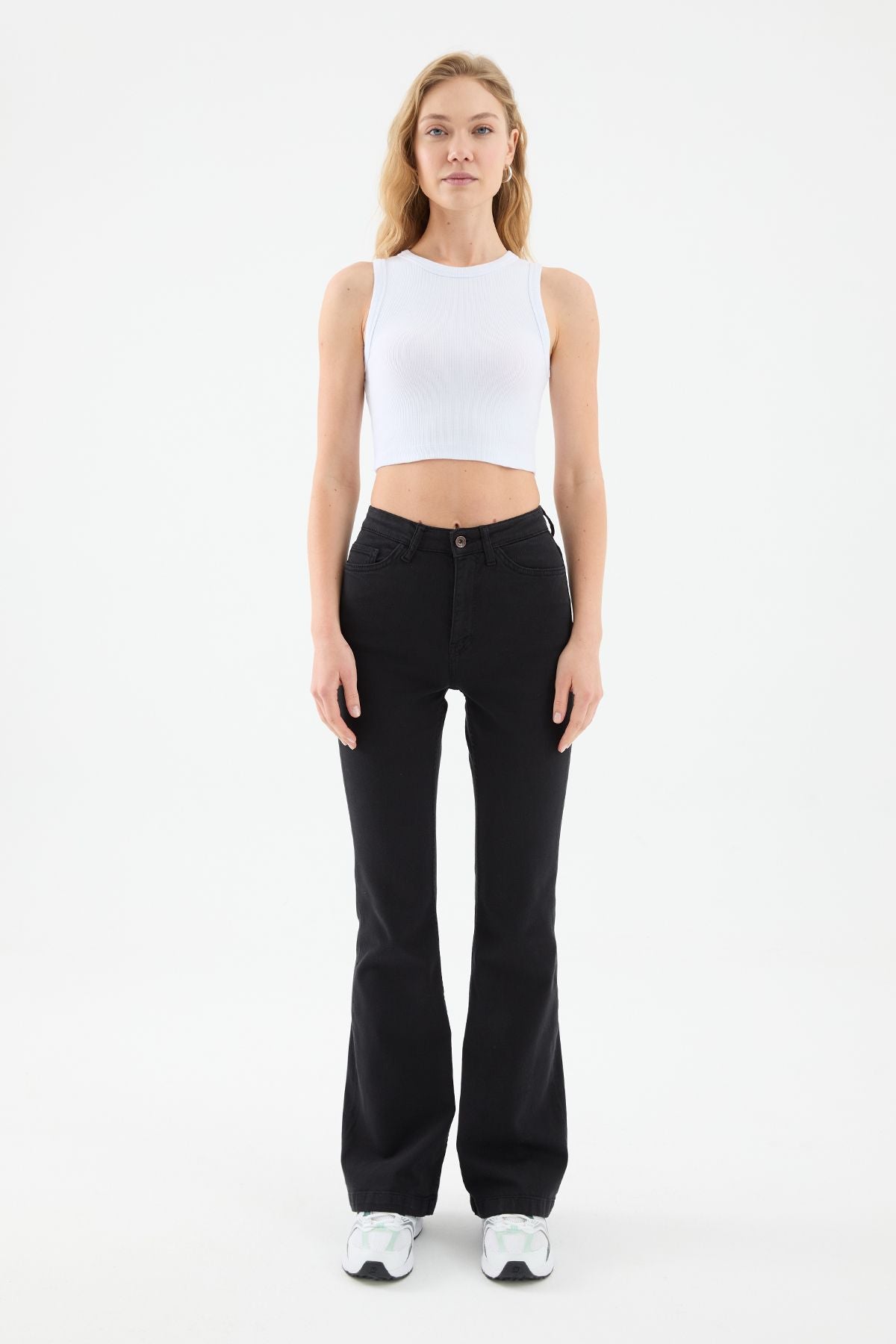 Canva Flare Fit Black Women's Jeans Product vendor
