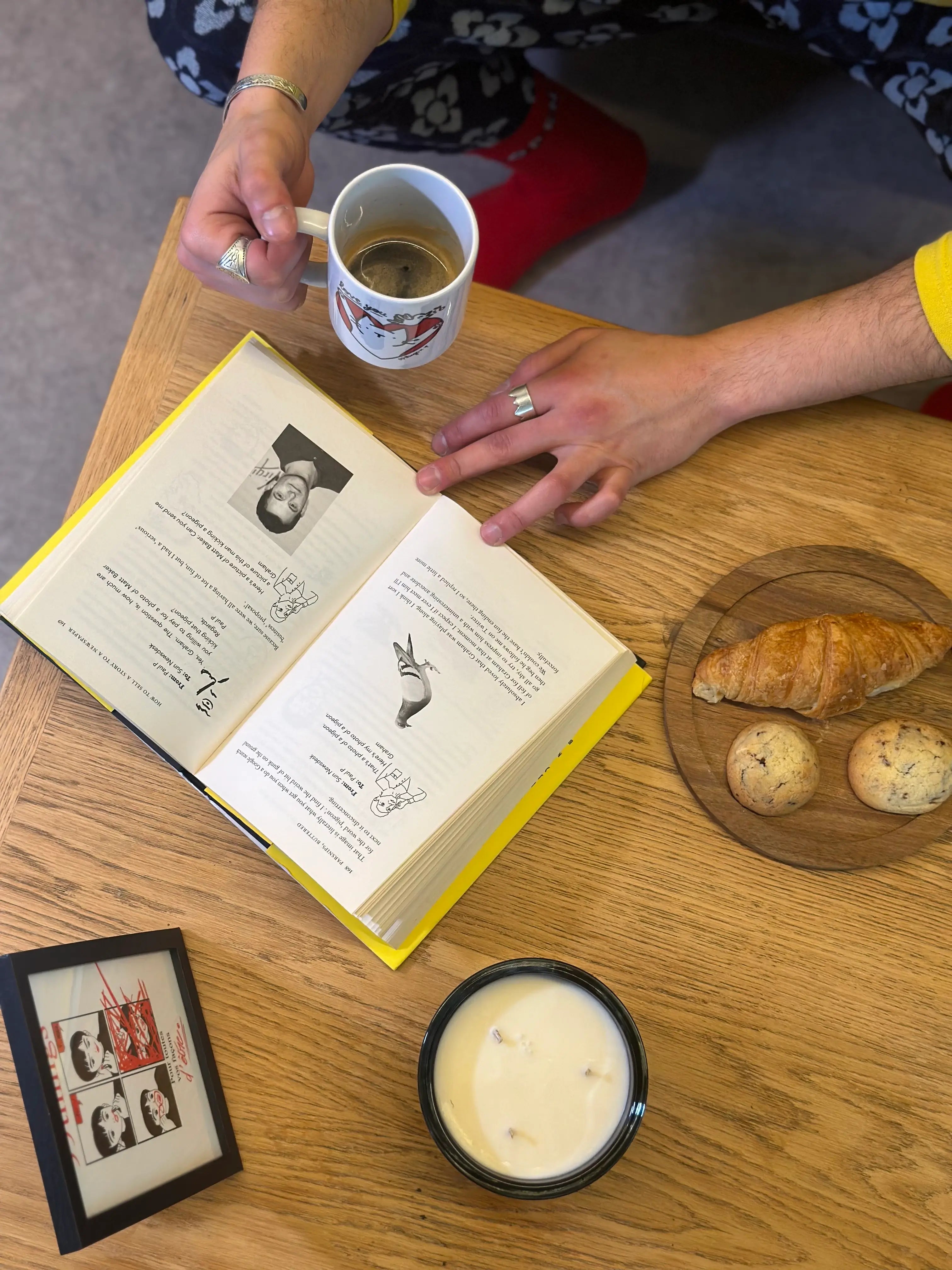Discover curated lifestyle products at 99things.ch – Switzerland's premier platform for independent designers. Explore personalized mirrors, candles, limited edition mugs, and more to elevate your home decor.