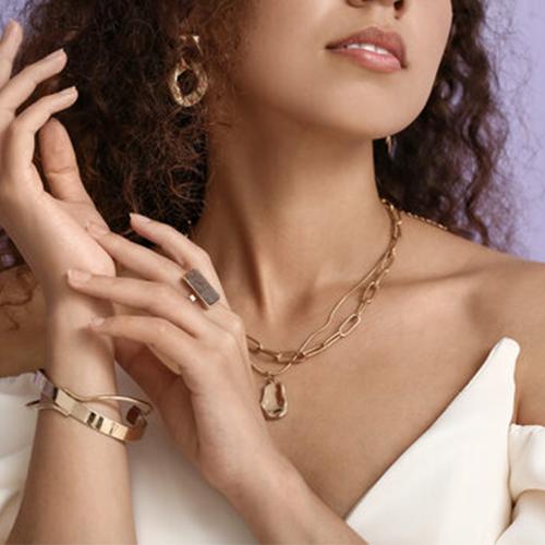 Handmade ethical jewelry from our Swiss boutique, featuring rings, bracelets, necklaces, and earrings