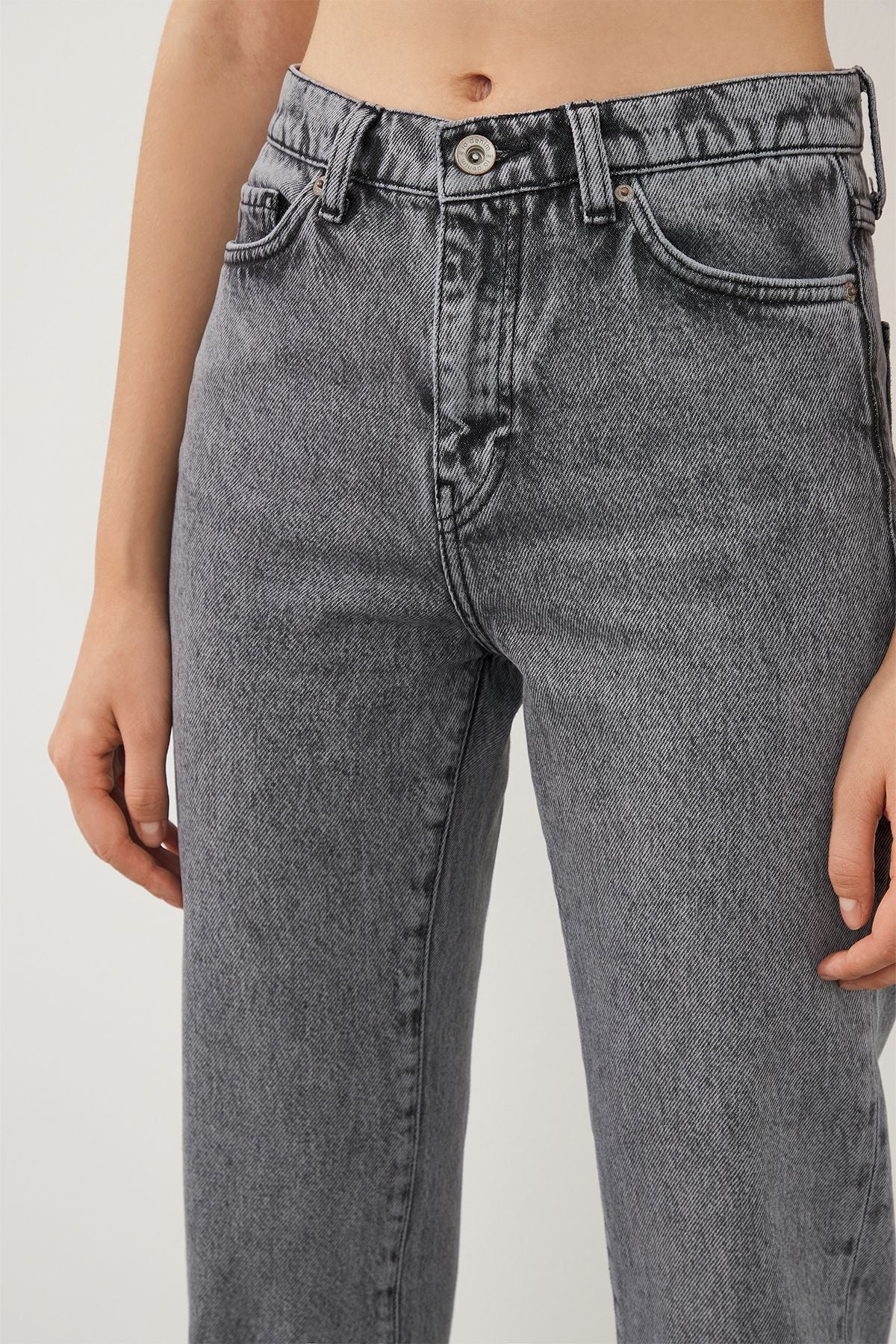  Ra Denim-Mira Boyfriend Fit Grey Women’s Jeans-4