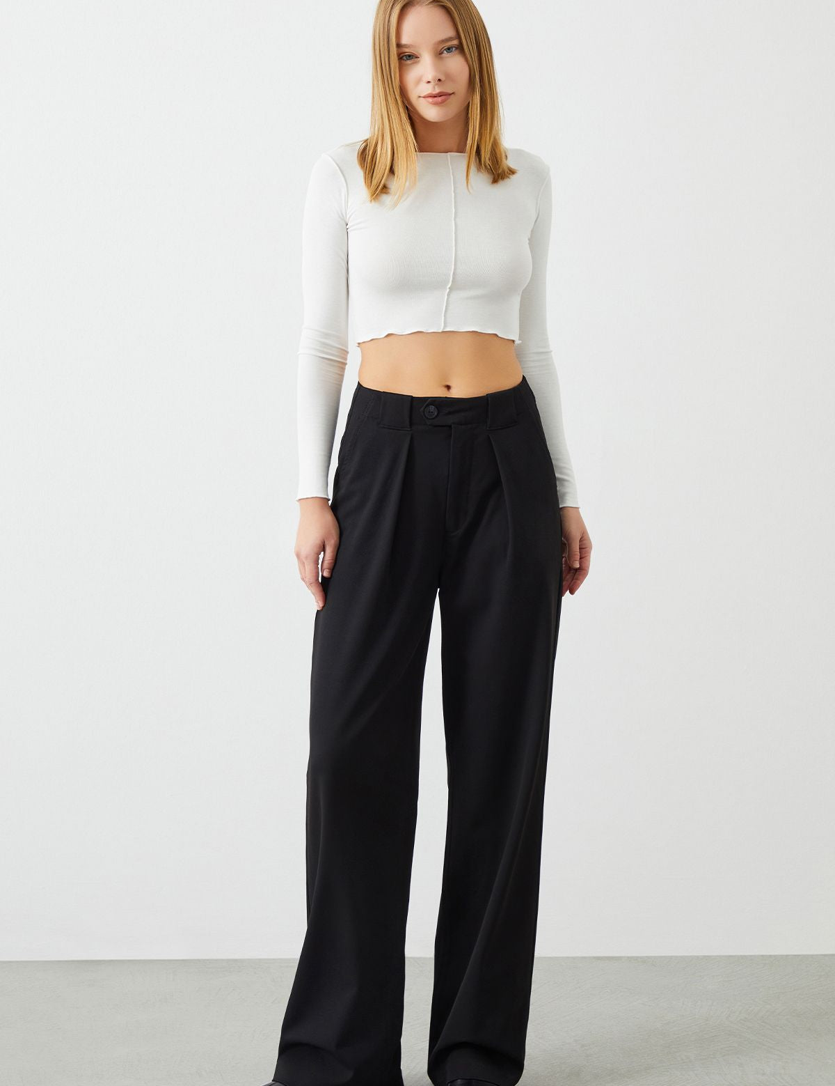  Ra Denim-Juliet Palazzo Fit Black Women's Chino Pants-2