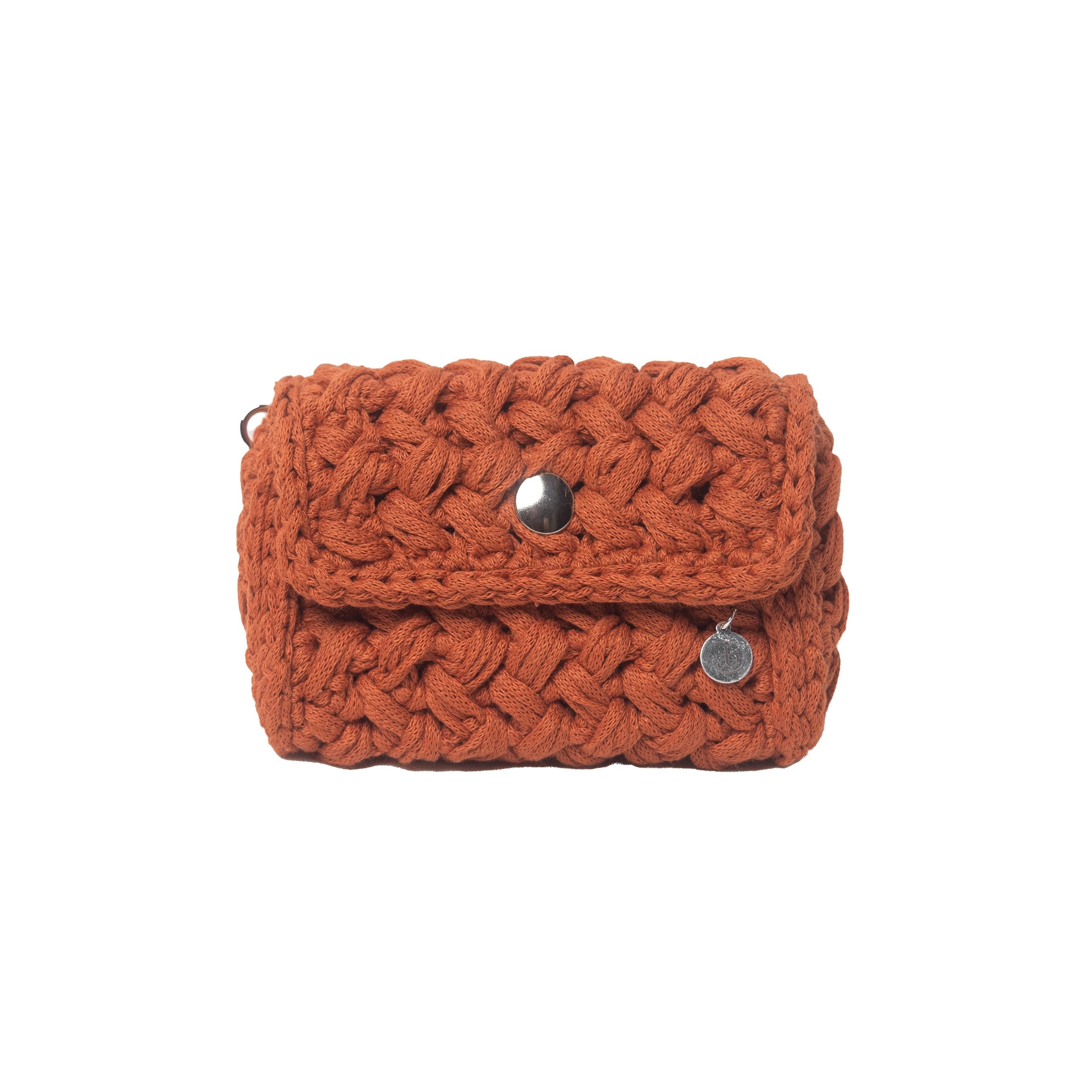 Atelier Bagatelle Essential Wallet in terracotta, product photo – 99things.ch