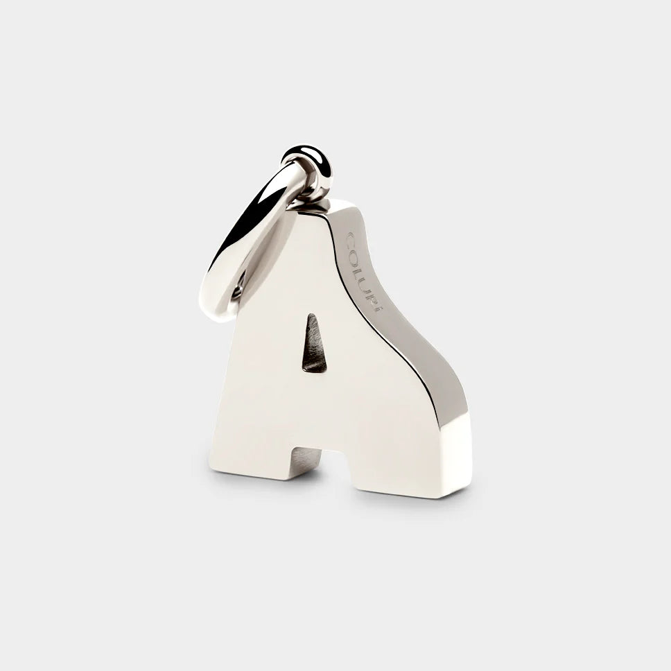 Coluri Letter A Charm