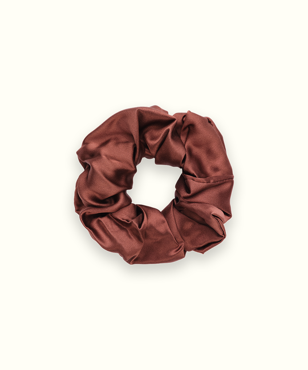 Emily's Pillow large pure silk 'Le Gros' scrunchie in mocha