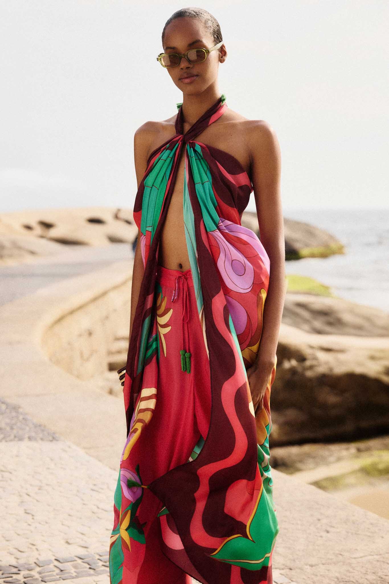 FARM Rio Banana Queen Tassel Sarong – view 1