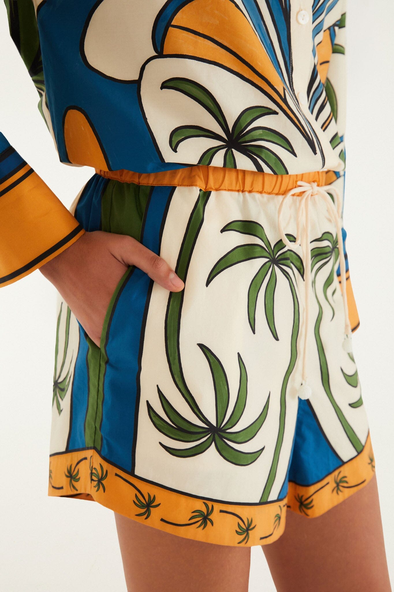 FARM Rio Tropical Graphic Shorts – view 2