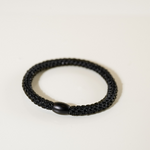 KKNEKKI slim hair tie Black Glitter – lifestyle