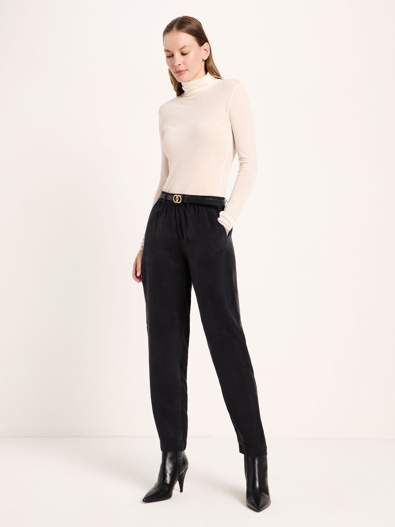 LANIUS black Bemberg cupro trousers with a relaxed fit, photo 2