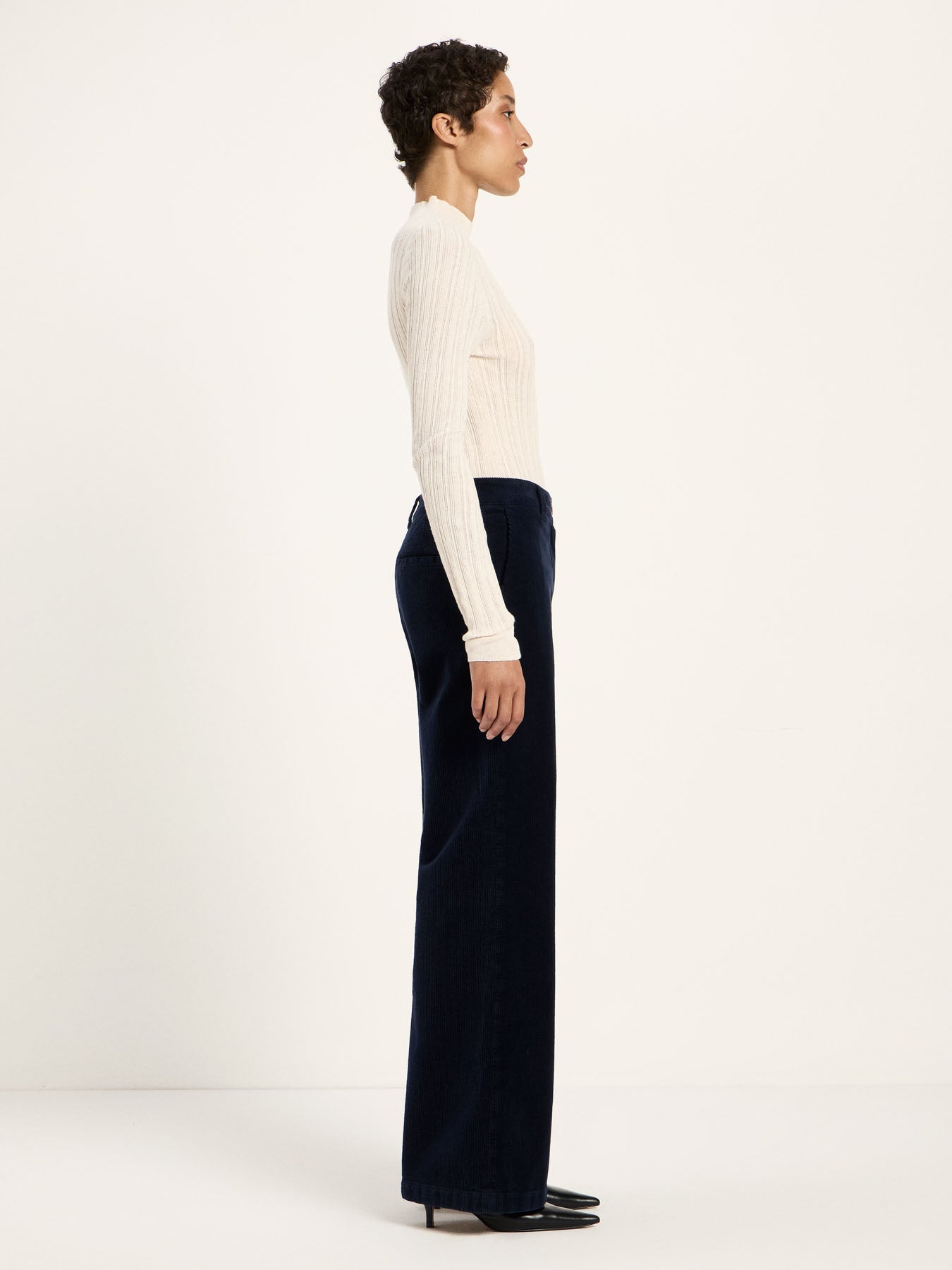 LANIUS midnight blue Marlene corduroy trousers, side view of the wide leg