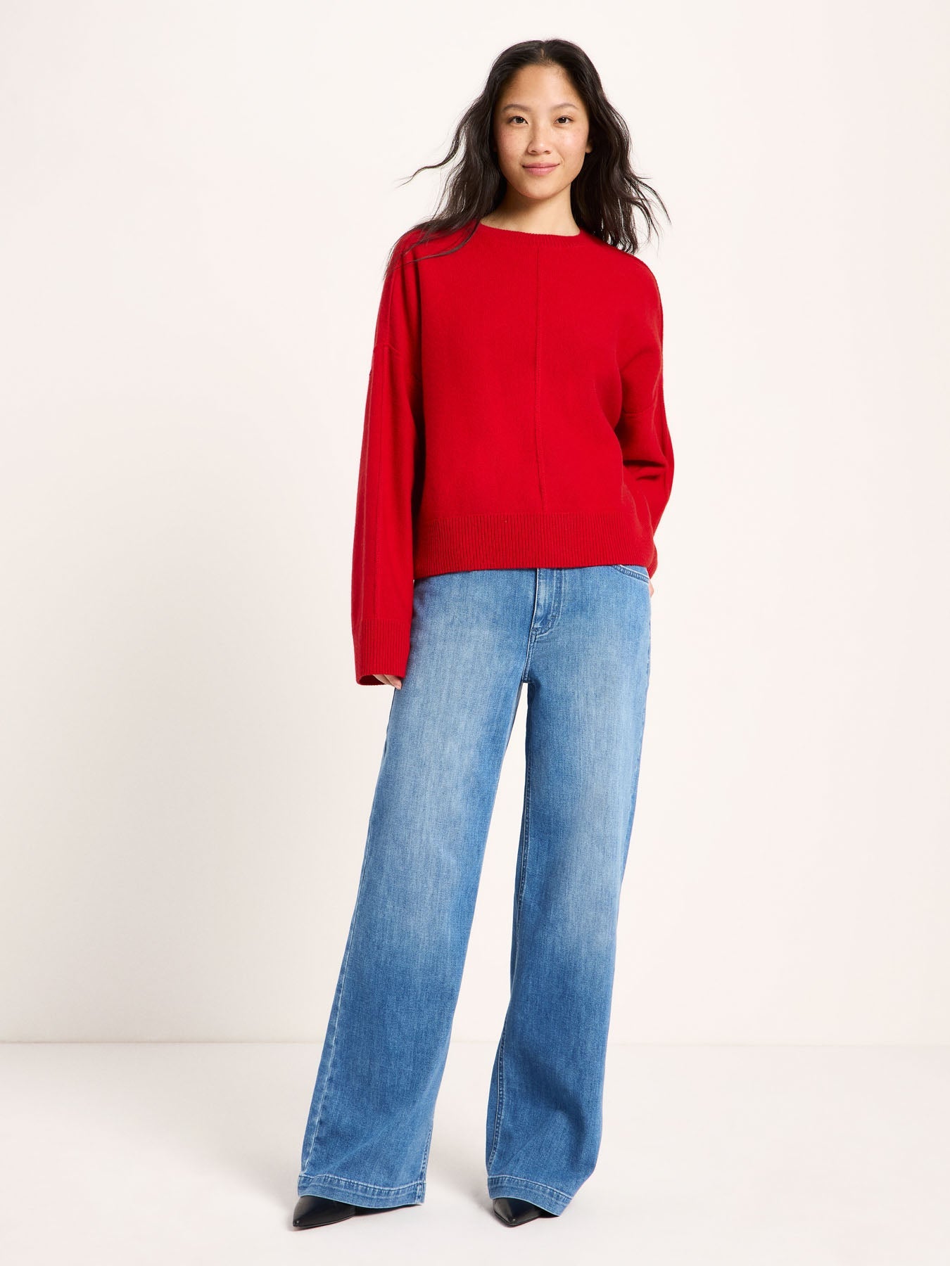 LANIUS oversized crew-neck jumper in red organic virgin wool and cotton, another view