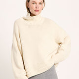 LANIUS oversized jumper in off-white organic virgin wool and cotton, front view