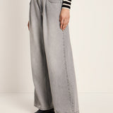 LANIUS Pleated Marlene Jeans – Light Grey Denim – view 2