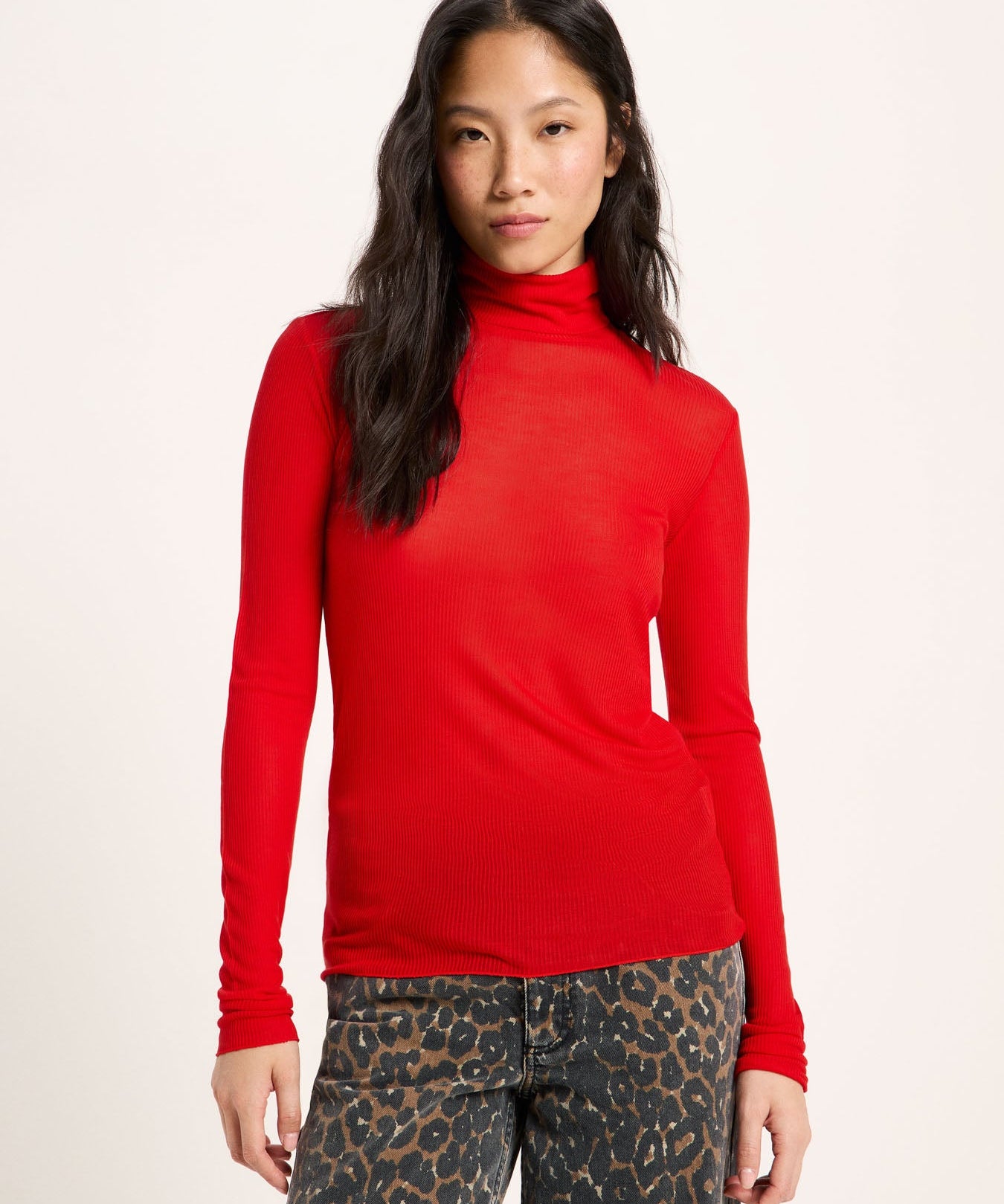 LANIUS roll-neck top in red TENCEL Lyocell, front view
