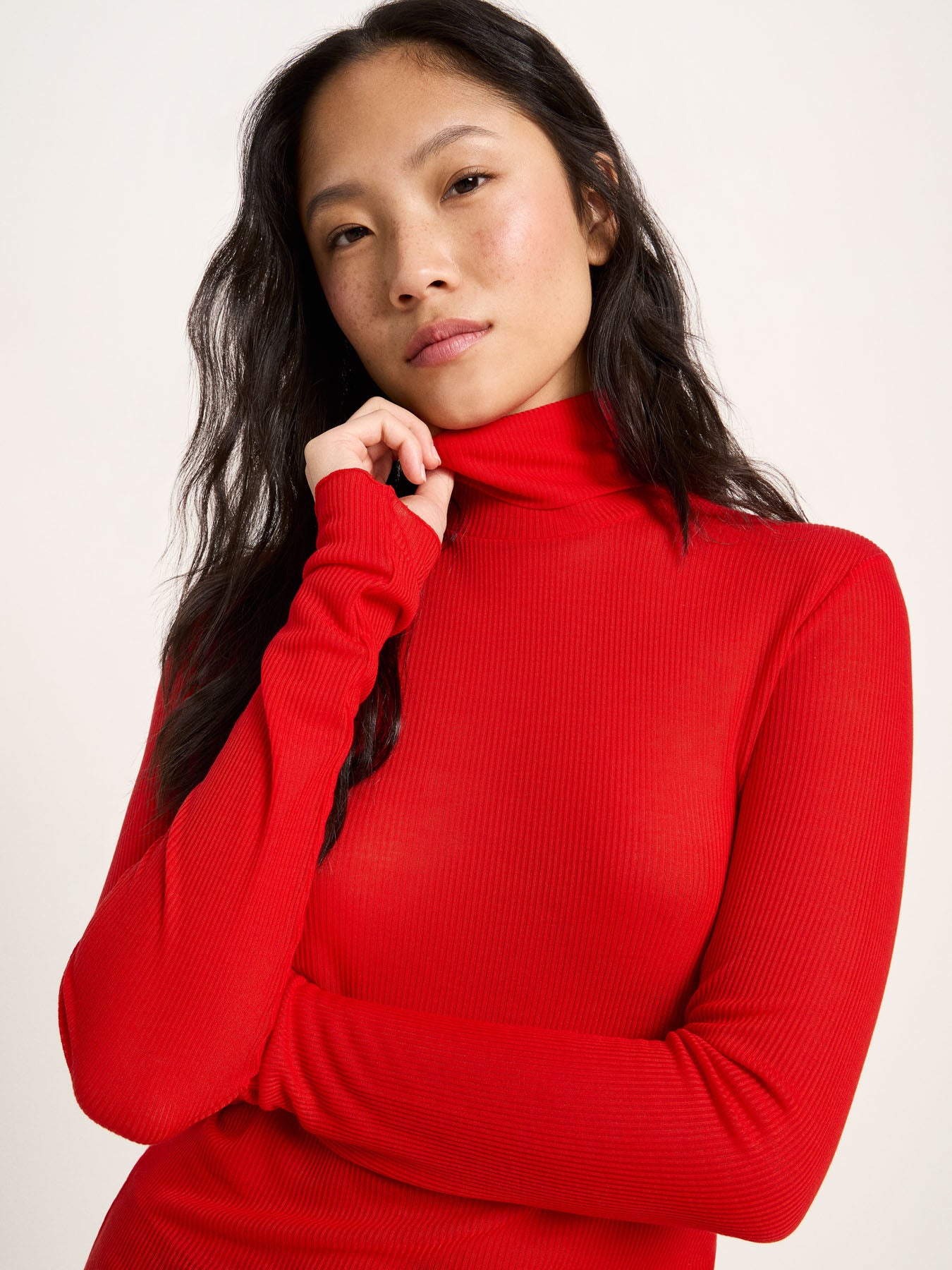 LANIUS roll-neck top in red TENCEL Lyocell, another view