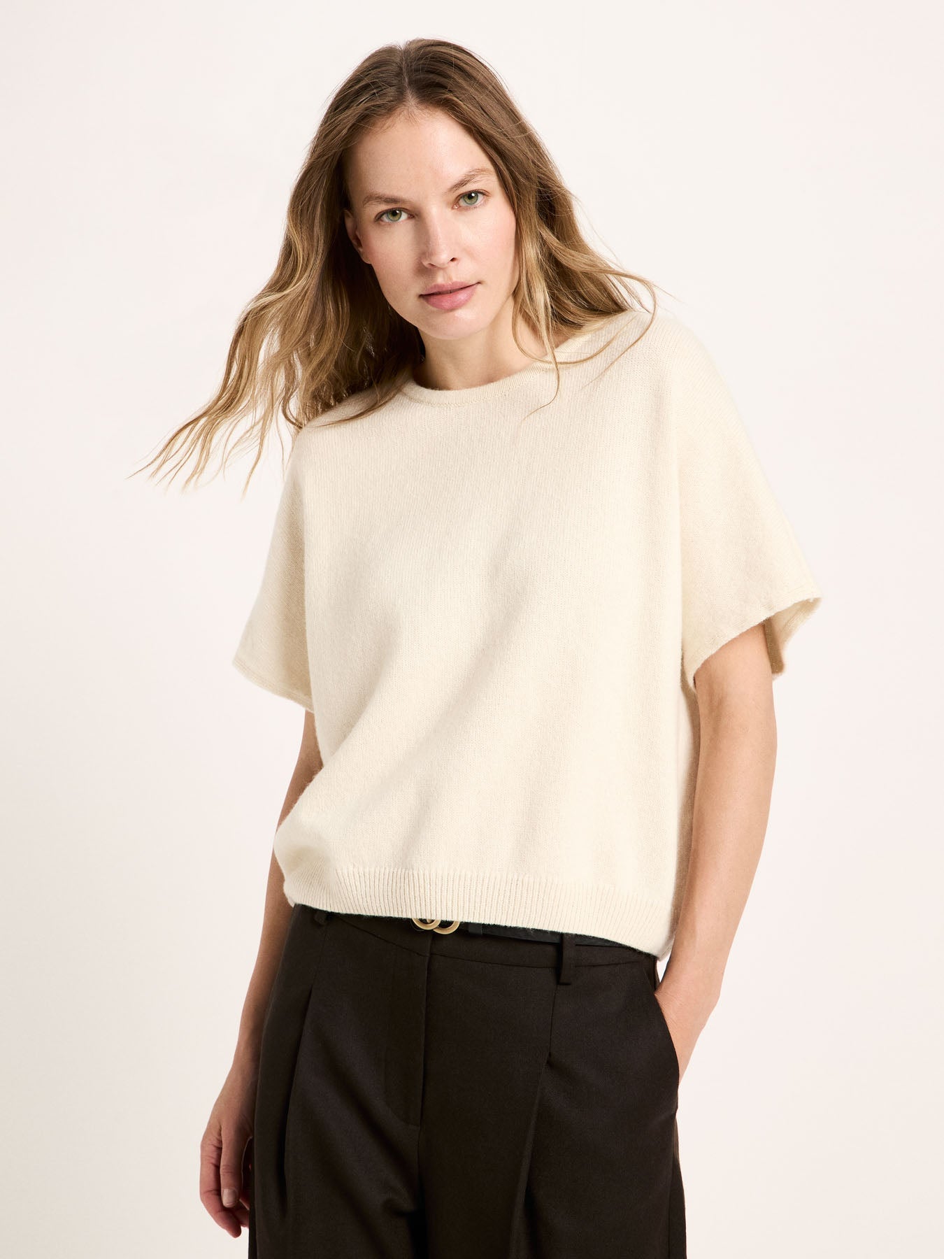 LANIUS sleeveless jumper in off-white organic virgin wool and cotton, another view