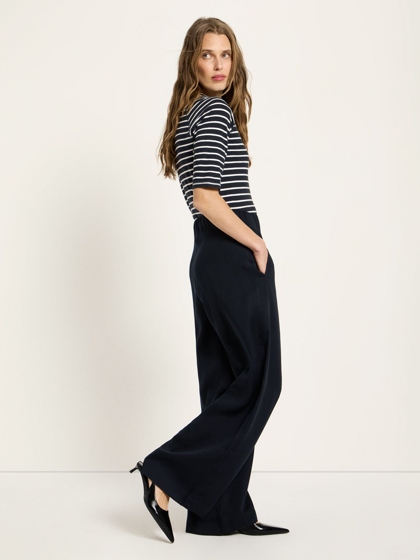 Wide-Leg Trousers - Midnight Blue by LANIUS — fair fashion in organic materials, view 2
