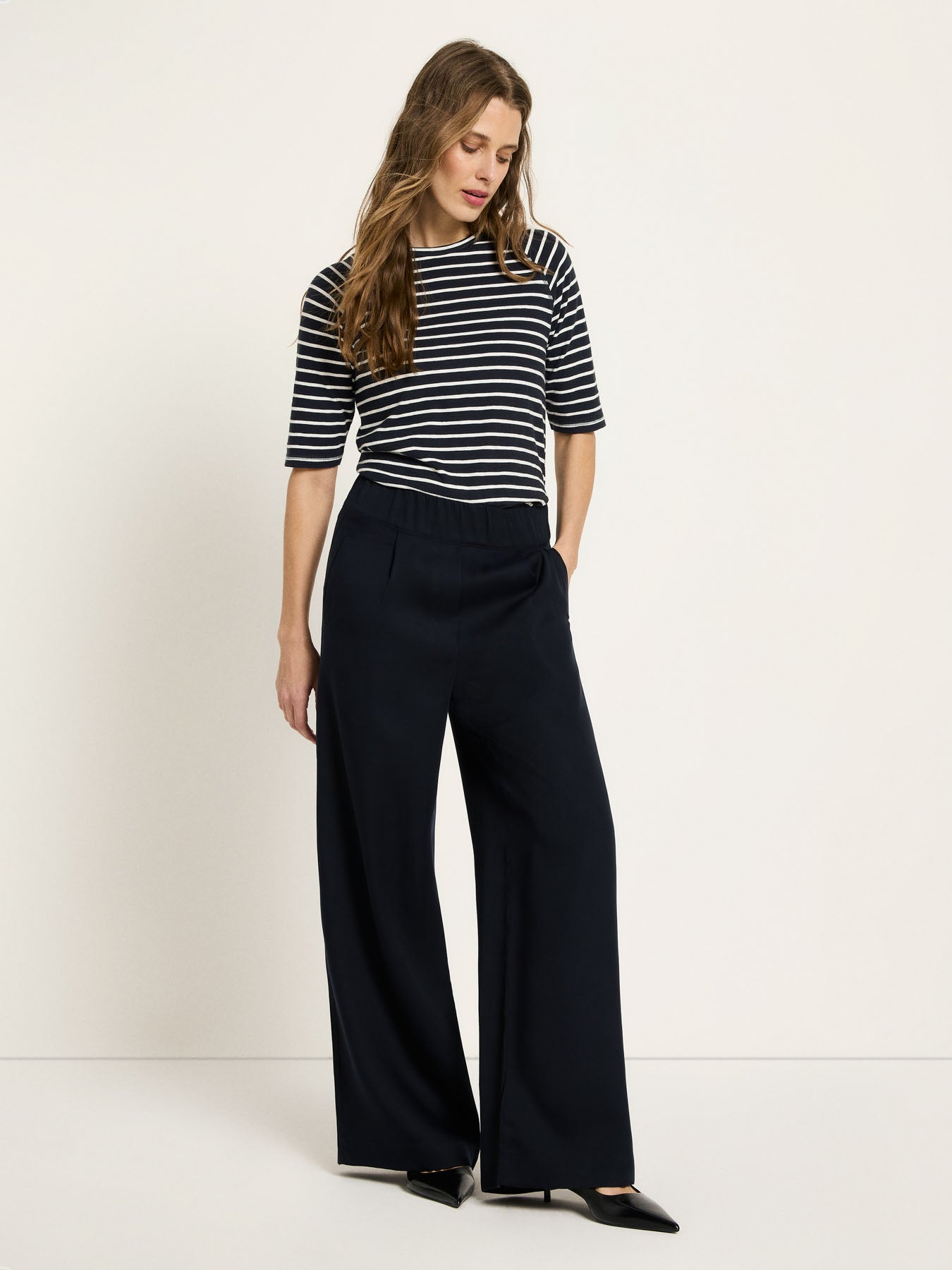 Wide-Leg Trousers - Midnight Blue by LANIUS — fair fashion in organic materials, view 3