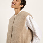 LANIUS reversible quilted jacket in beige – lifestyle