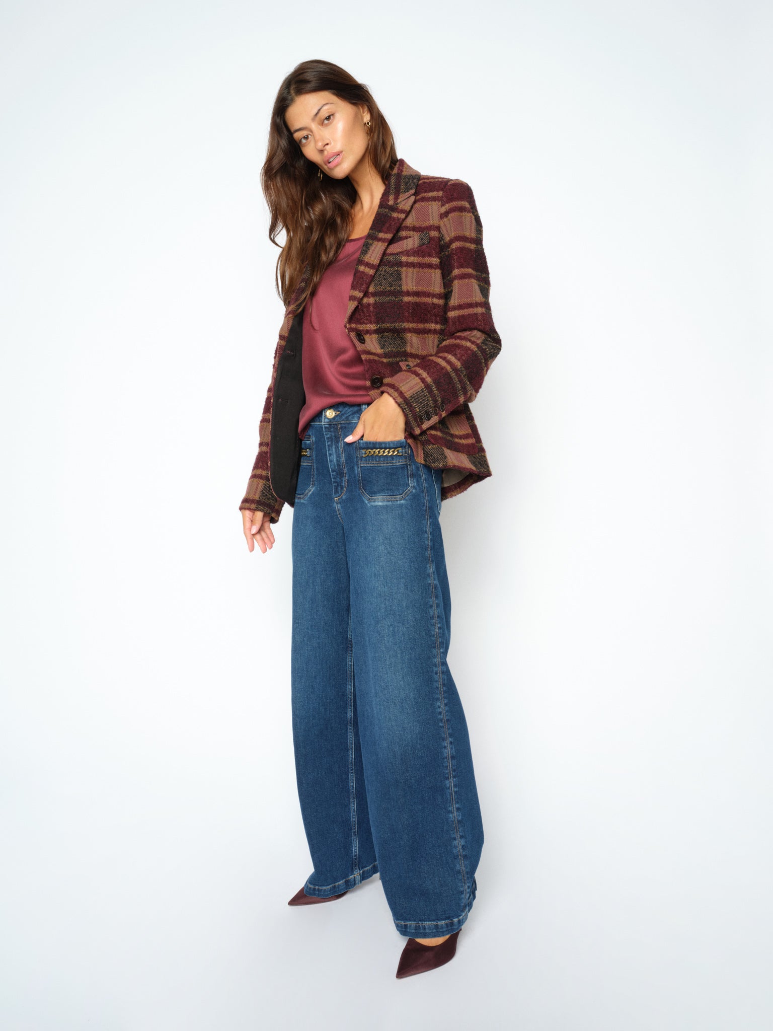 MOS MOSH Colette Sernora high-waisted wide-leg jeans in dark blue, worn by a model, front view