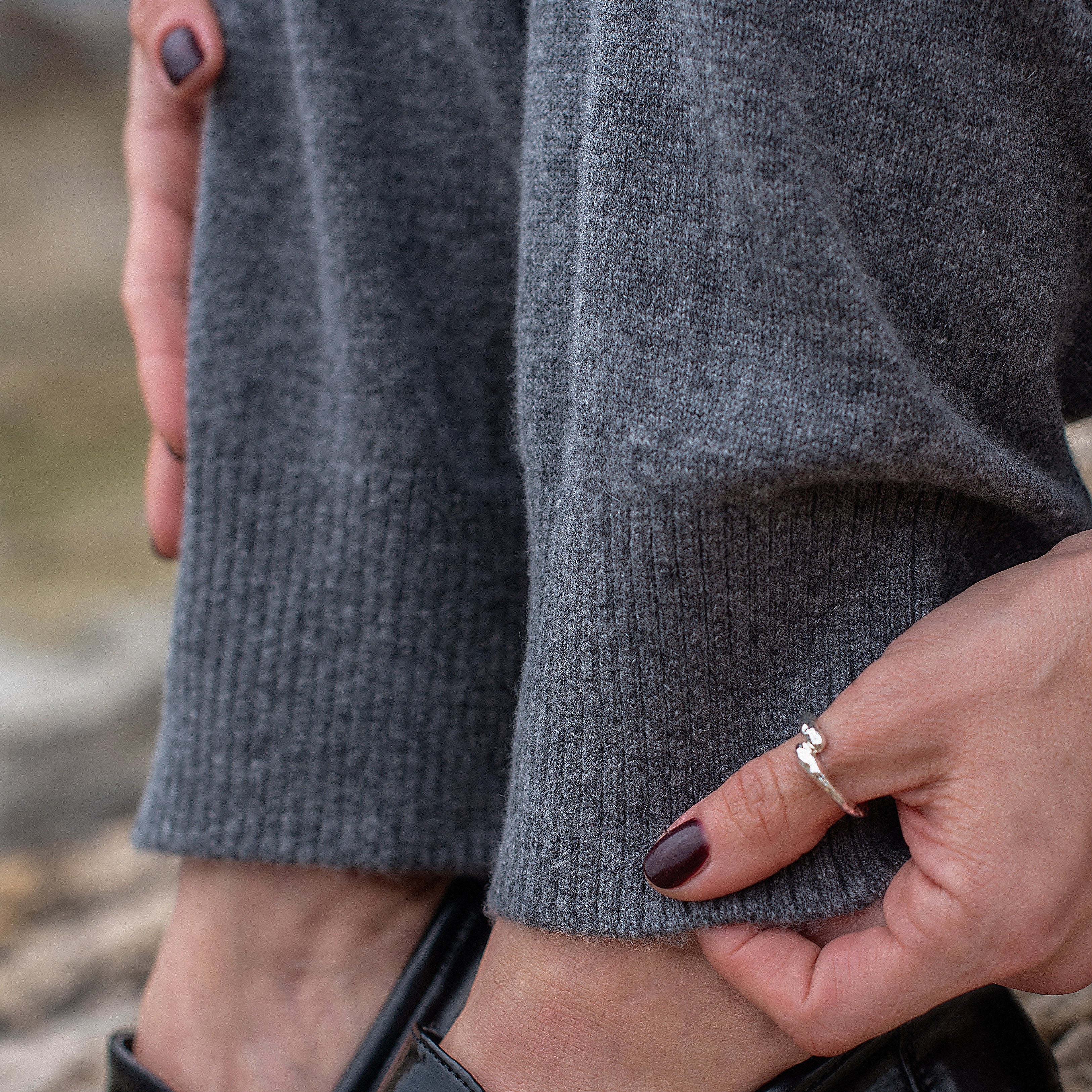 Cashmere Joggers – Grey – view 6