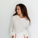 Nuage Cashmere Hoodie – White Angel – lifestyle photo