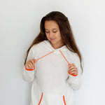 Nuage Cashmere Hoodie – White Angel – worn by a model