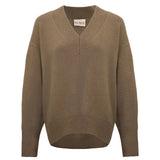 Iconic V-Neck Jumper – Olive – view 5