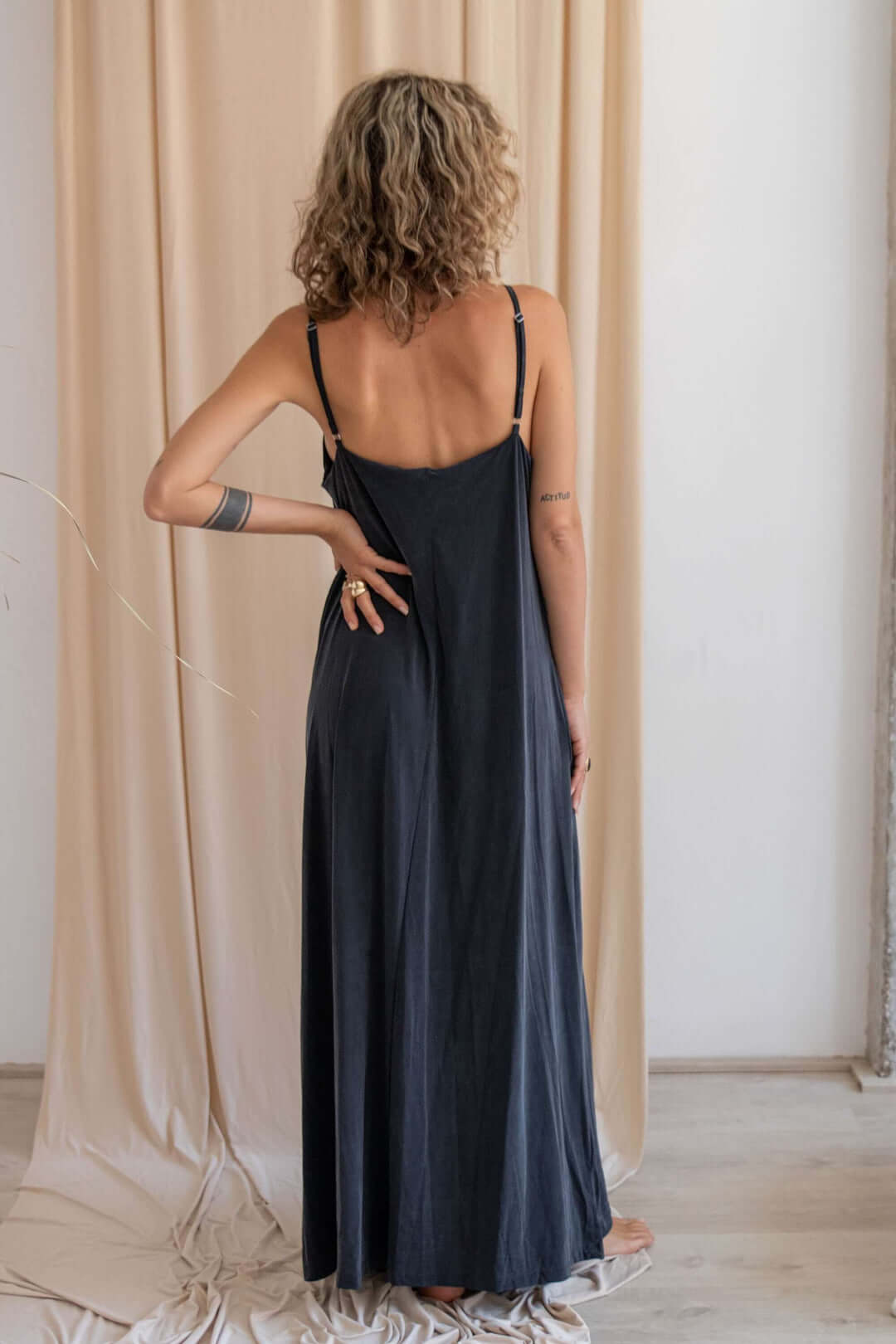 COSSAC - MAXI DRESS | SLATE BLACK