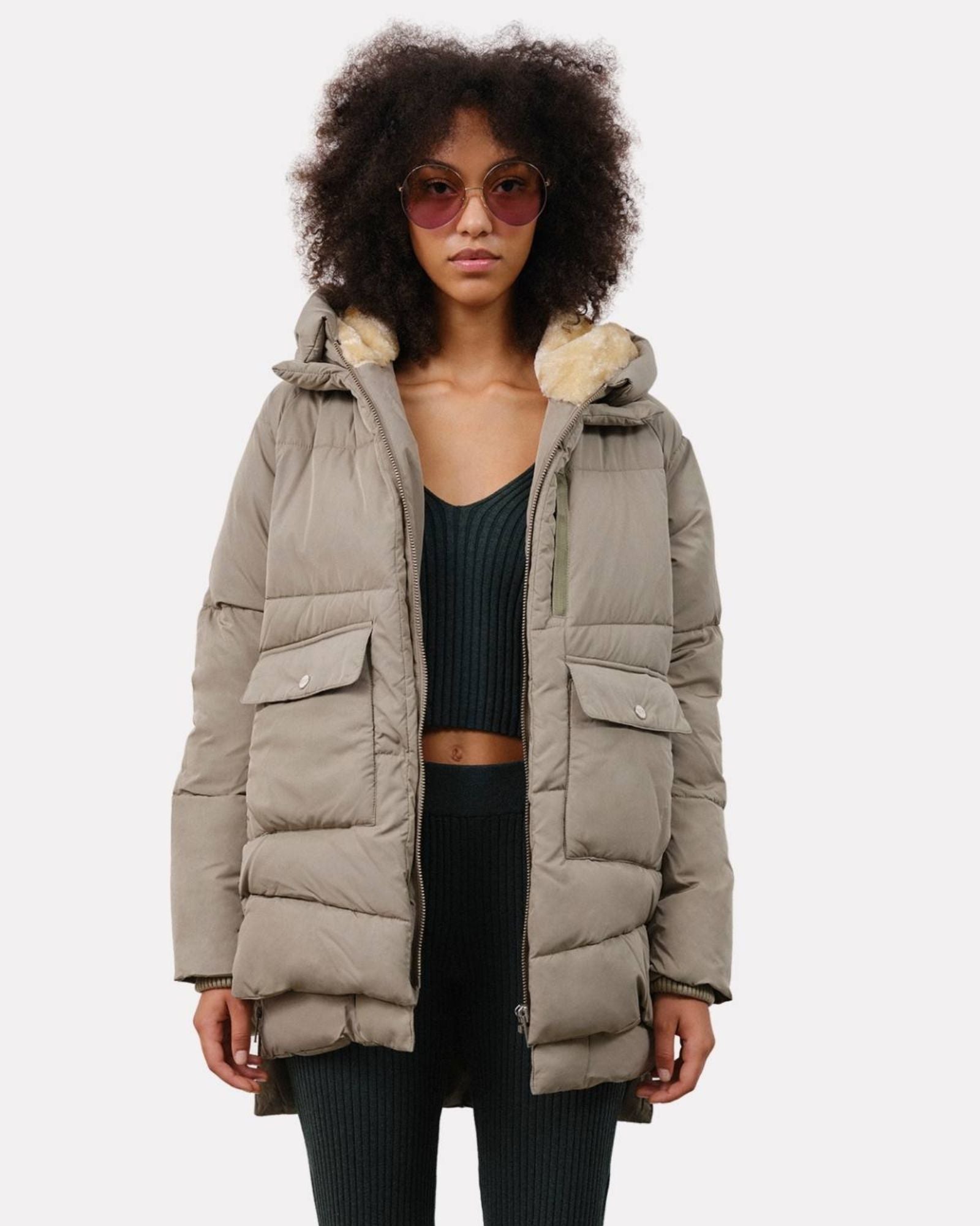EMBASSY OF BRICKS & LOGS - LYNDON Puffer Jacket | Pale Olive