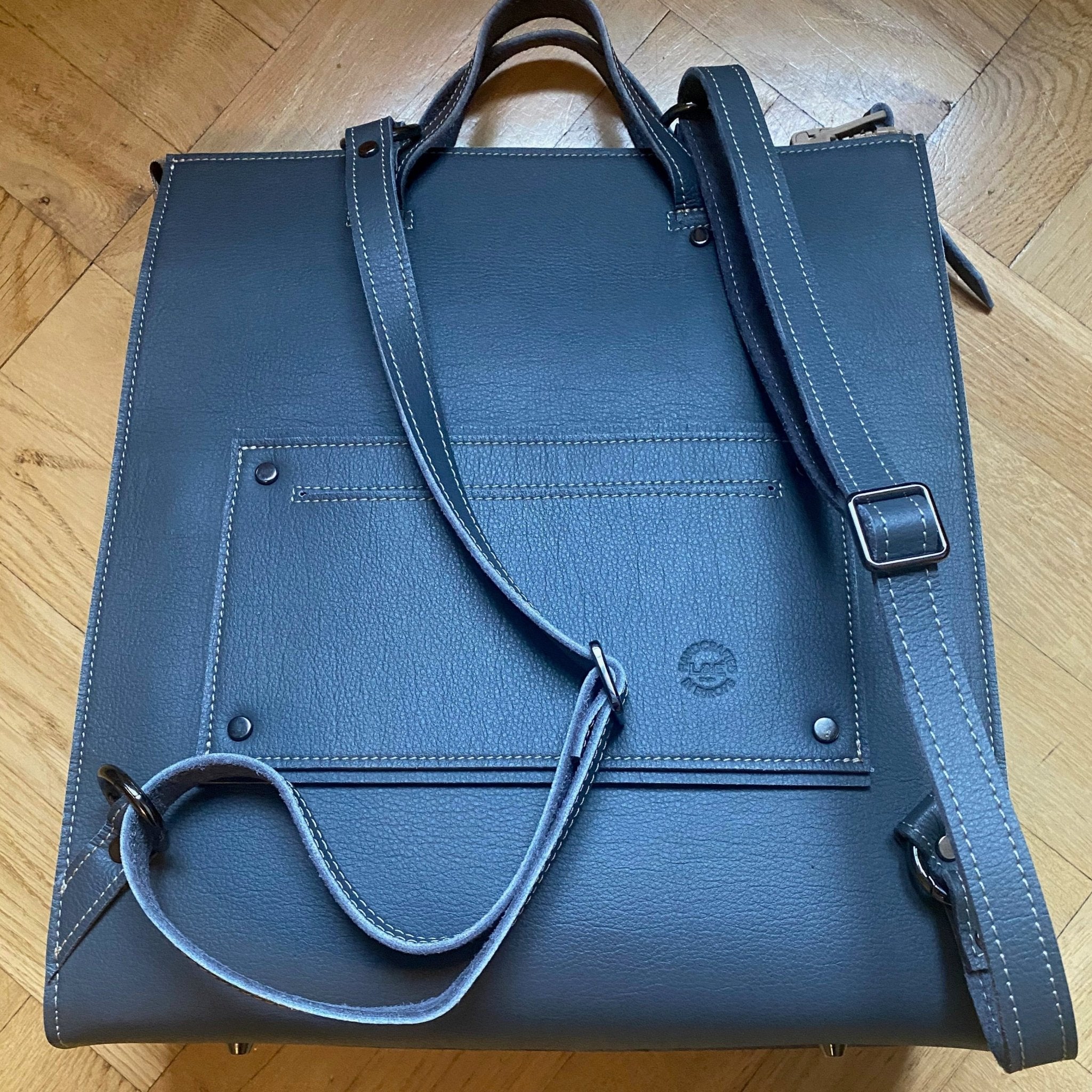 lnestudio - Marketplace - Sörenberg Tote Dark Grey