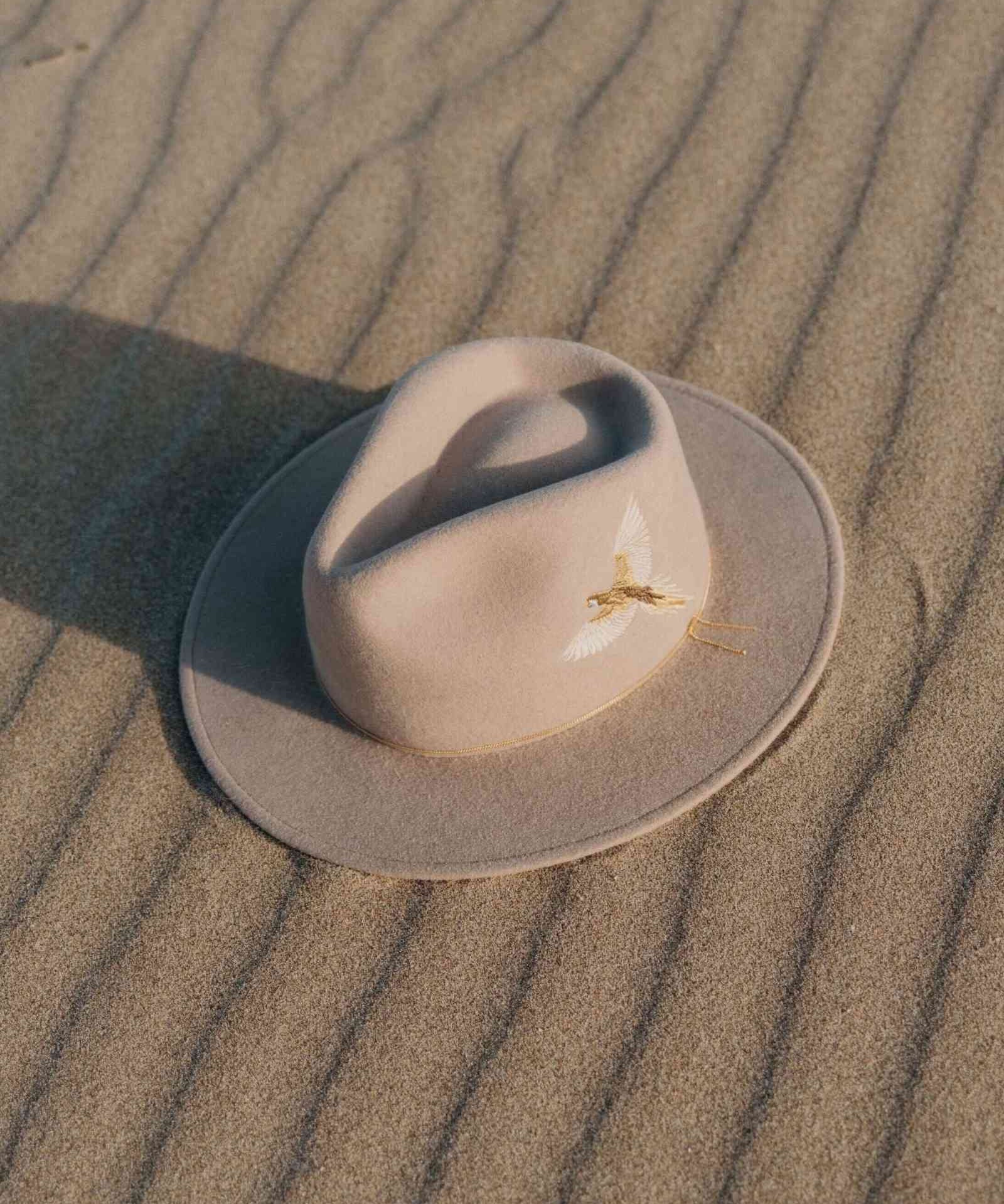 VAN PALMA - DAKOTA Embroidered Fedora | Light Beige